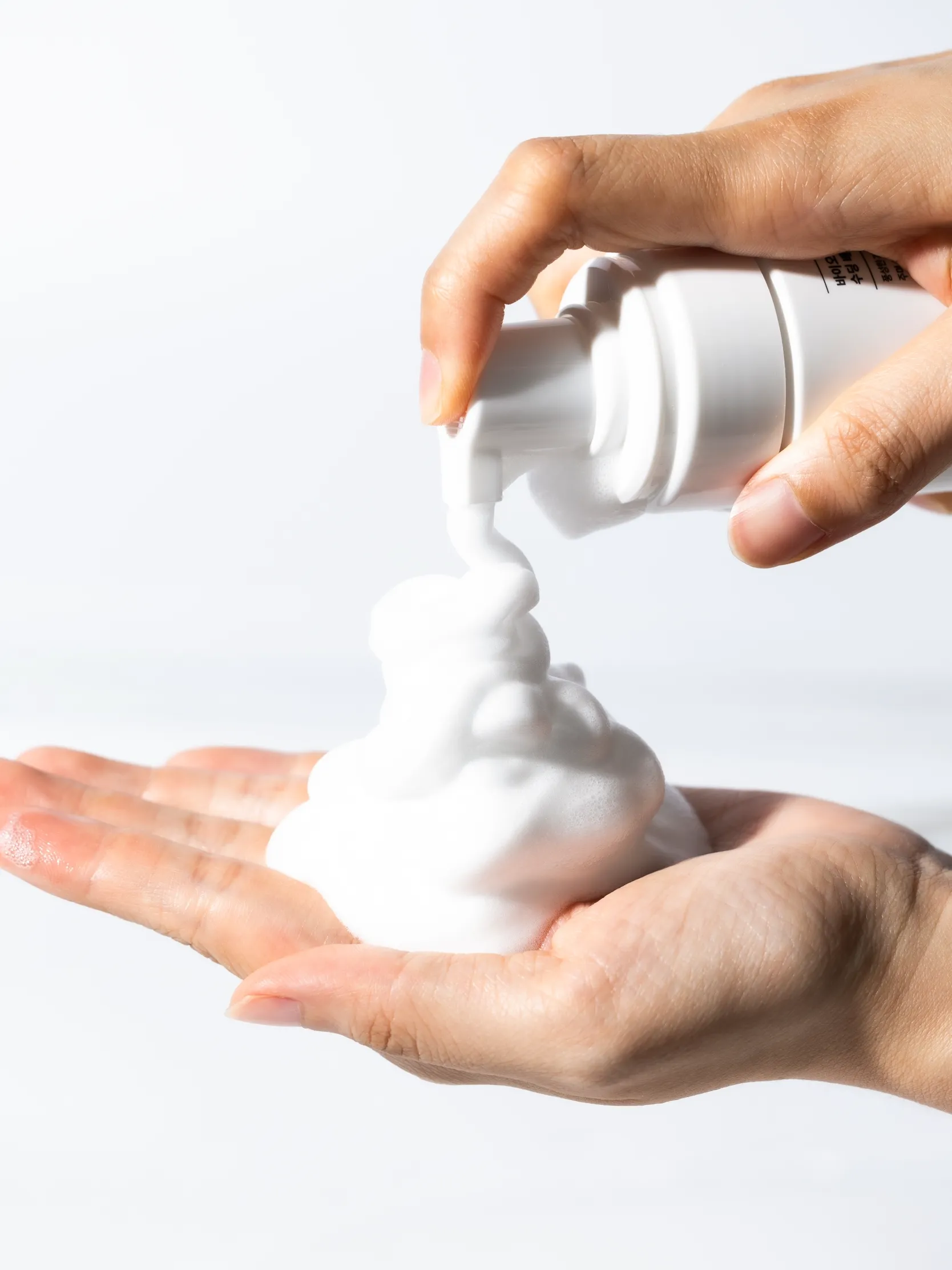 Biodance Soothing Barrier Cleansing Foam