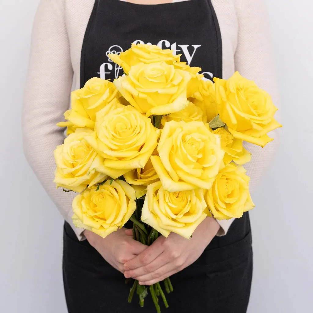 Bright Sun Yellow Fresh Cut Roses
