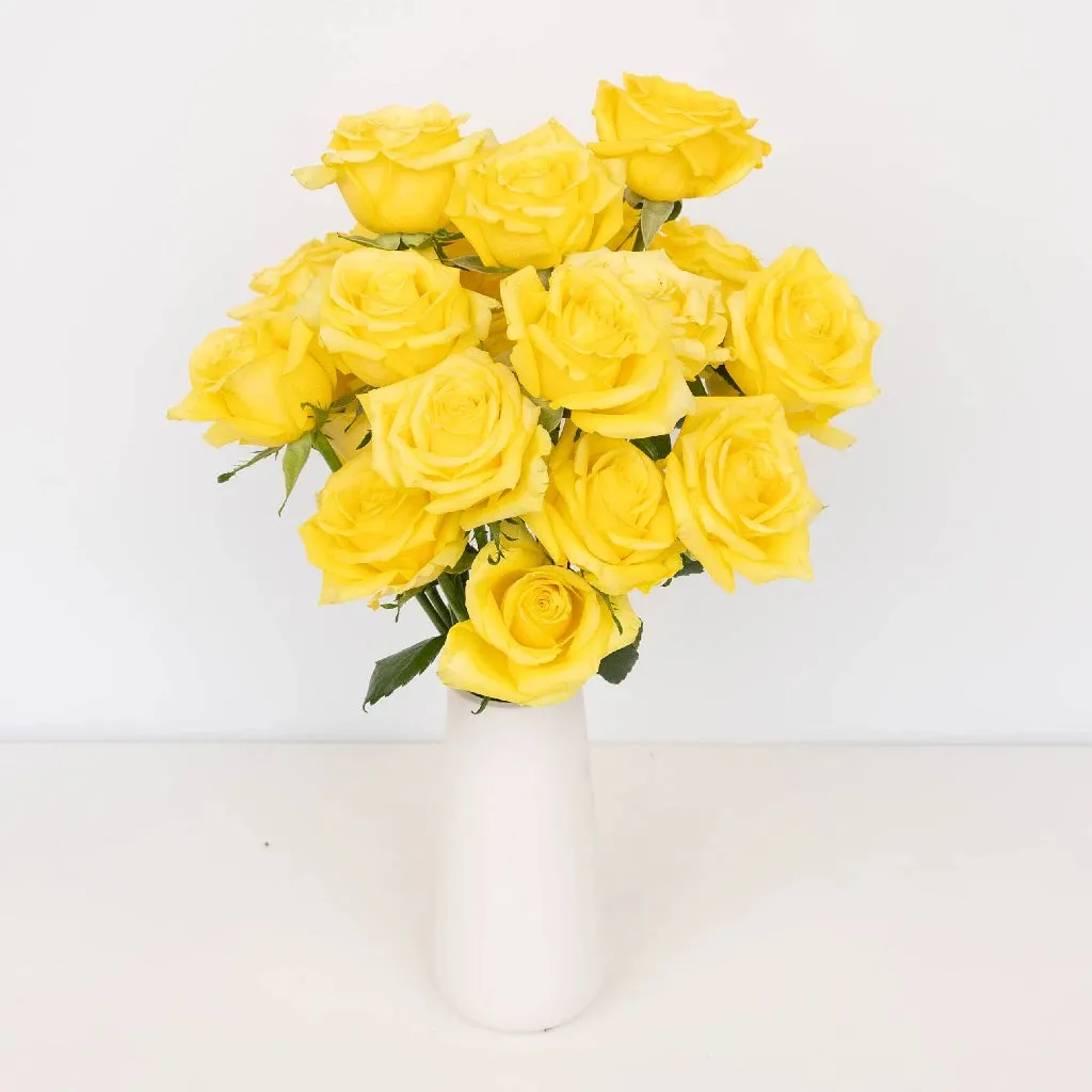 Bright Sun Yellow Fresh Cut Roses
