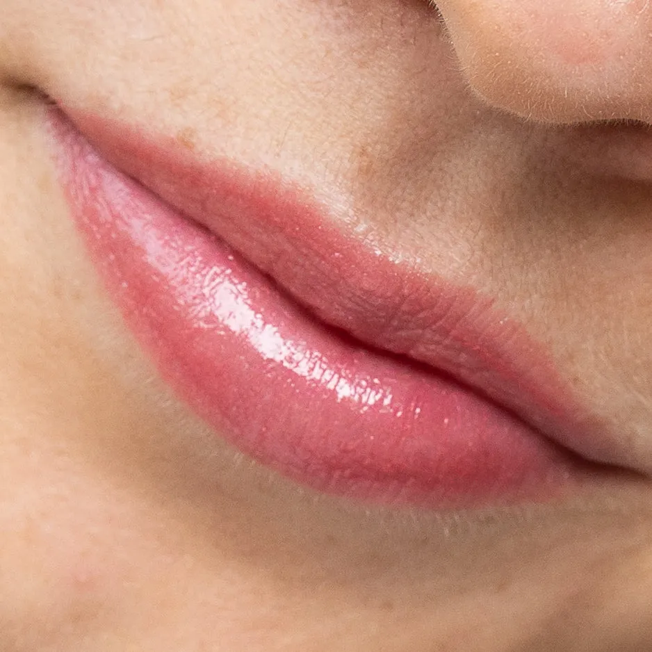 UNLABELED Lauren • Glossy Vegan Lip Oil